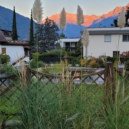 Schoenbrunn メラーノ