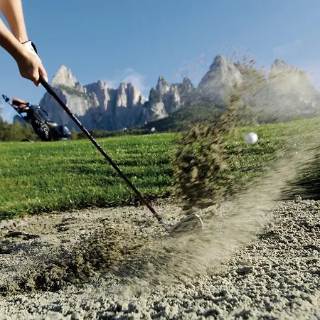 Hotel Schoenbrunn Merano